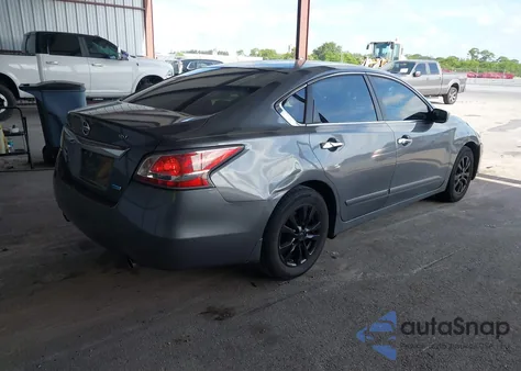 2014 Nissan Altima 2.5 S из США, поврежденный, VIN 1N4AL3AP5EN228066